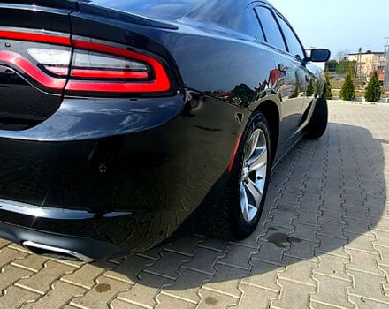 Чорний Додж Charger, об'ємом двигуна 3.6 л та пробігом 158 тис. км за 15500 $, фото 2 на Automoto.ua