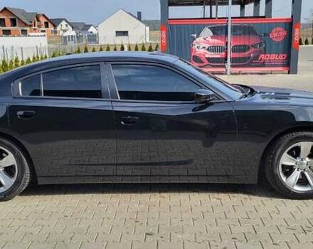 Чорний Додж Charger, об'ємом двигуна 3.6 л та пробігом 158 тис. км за 15300 $, фото 5 на Automoto.ua