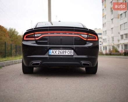 Черный Додж Чарджер, объемом двигателя 3.6 л и пробегом 161 тыс. км за 16300 $, фото 15 на Automoto.ua