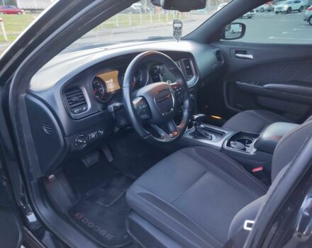 Чорний Додж Charger, об'ємом двигуна 3.6 л та пробігом 148 тис. км за 509 $, фото 7 на Automoto.ua