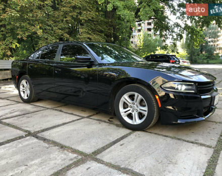 Чорний Додж Charger, об'ємом двигуна 3.6 л та пробігом 141 тис. км за 14100 $, фото 3 на Automoto.ua