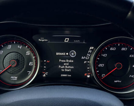 Черный Додж Чарджер, объемом двигателя 3.6 л и пробегом 208 тыс. км за 18300 $, фото 14 на Automoto.ua