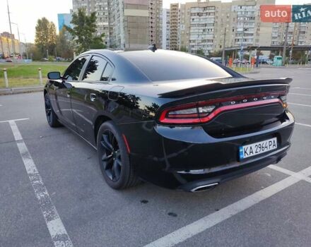 Додж Чарджер 2016 в Киеве на Automoto.ua Черный Додж Чарджер, объемом двигателя 3.6 л и пробегом 147 тыс. км за 23000 $, фото 3 на Automoto.ua