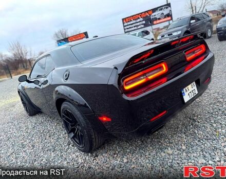 Чорний Додж Charger, об'ємом двигуна 3.6 л та пробігом 212 тис. км за 17100 $, фото 8 на Automoto.ua