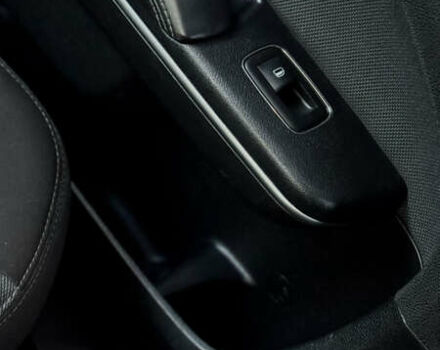 Черный Додж Чарджер, объемом двигателя 3.6 л и пробегом 208 тыс. км за 18300 $, фото 22 на Automoto.ua