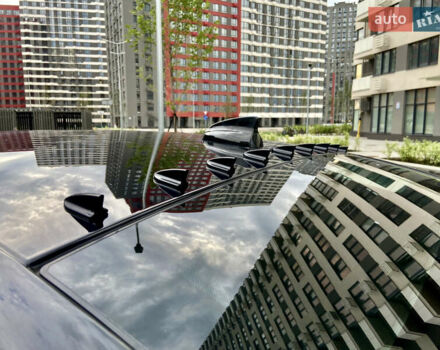 Черный Додж Чарджер, объемом двигателя 5.7 л и пробегом 169 тыс. км за 21000 $, фото 13 на Automoto.ua