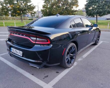 Чорний Додж Charger, об'ємом двигуна 3.6 л та пробігом 148 тис. км за 509 $, фото 2 на Automoto.ua