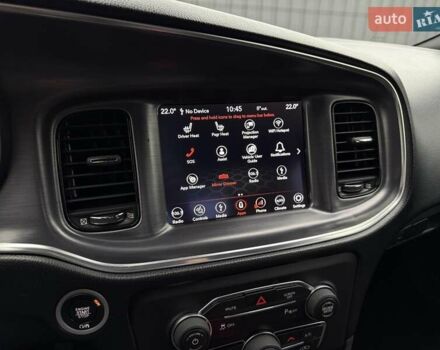 Додж Чарджер 2017 в Киеве на Automoto.ua Черный Додж Чарджер, объемом двигателя 3.6 л и пробегом 60 тыс. км за 17800 $, фото 38 на Automoto.ua