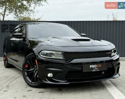 Додж Чарджер 2017 в Киеве на Automoto.ua Черный Додж Чарджер, объемом двигателя 3.6 л и пробегом 60 тыс. км за 17800 $, фото 9 на Automoto.ua
