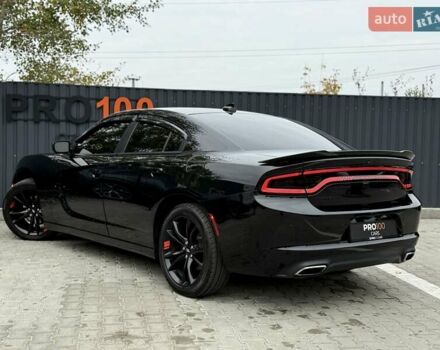 Додж Чарджер 2017 в Киеве на Automoto.ua Черный Додж Чарджер, объемом двигателя 3.6 л и пробегом 60 тыс. км за 17800 $, фото 19 на Automoto.ua