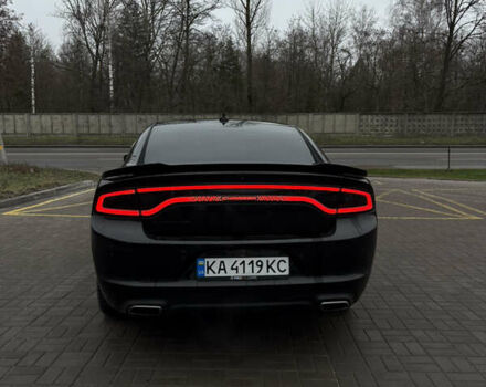 Чорний Додж Charger, об'ємом двигуна 3.6 л та пробігом 63 тис. км за 18000 $, фото 2 на Automoto.ua