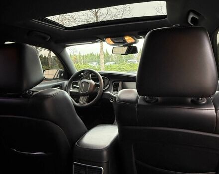 Черный Додж Чарджер, объемом двигателя 3.6 л и пробегом 128 тыс. км за 19000 $, фото 8 на Automoto.ua