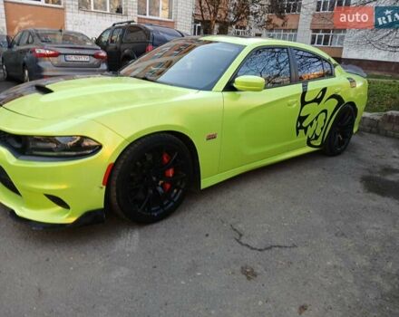 Черный Додж Чарджер, объемом двигателя 6.41 л и пробегом 80 тыс. км за 33000 $, фото 3 на Automoto.ua