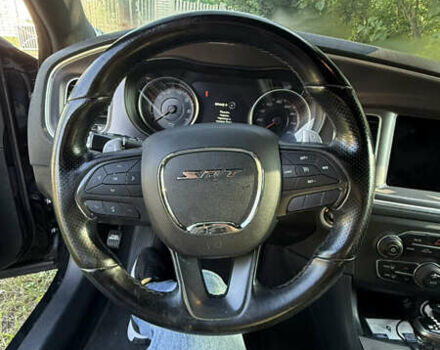 Додж Чарджер 2018 в Черновцах на Automoto.ua Черный Додж Чарджер, объемом двигателя 5.65 л и пробегом 155 тыс. км за 26500 $, фото 12 на Automoto.ua