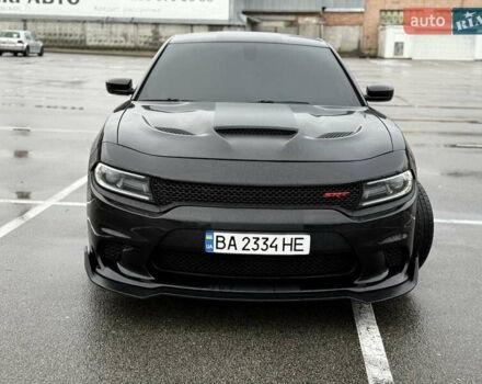 Чорний Додж Charger, об'ємом двигуна 5.65 л та пробігом 108 тис. км за 25500 $, фото 21 на Automoto.ua