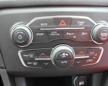 Чорний Додж Charger, об'ємом двигуна 3.6 л та пробігом 52 тис. км за 8700 $, фото 14 на Automoto.ua