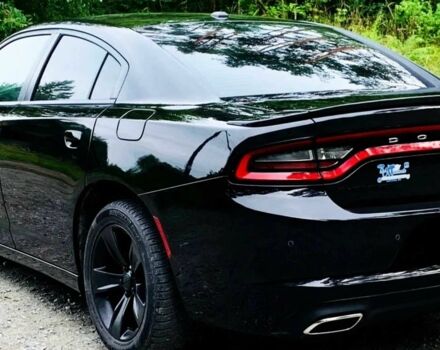 Чорний Додж Charger, об'ємом двигуна 3.6 л та пробігом 90 тис. км за 296 $, фото 5 на Automoto.ua