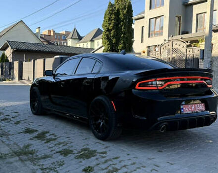 Черный Додж Чарджер, объемом двигателя 5.7 л и пробегом 60 тыс. км за 29999 $, фото 25 на Automoto.ua