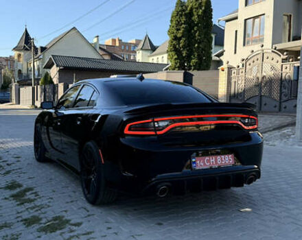 Черный Додж Чарджер, объемом двигателя 5.7 л и пробегом 60 тыс. км за 29999 $, фото 32 на Automoto.ua