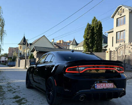 Черный Додж Чарджер, объемом двигателя 5.7 л и пробегом 60 тыс. км за 29999 $, фото 14 на Automoto.ua