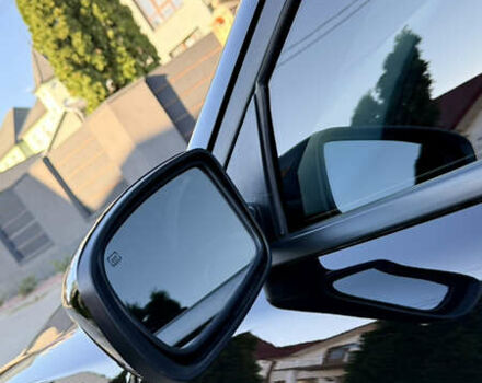 Черный Додж Чарджер, объемом двигателя 5.7 л и пробегом 60 тыс. км за 29999 $, фото 13 на Automoto.ua