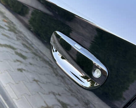 Черный Додж Чарджер, объемом двигателя 5.7 л и пробегом 60 тыс. км за 29999 $, фото 16 на Automoto.ua