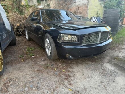 Черный Додж Чарджер, объемом двигателя 5.7 л и пробегом 80 тыс. км за 1500 $, фото 1 на Automoto.ua