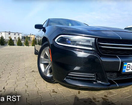 Чорний Додж Charger, об'ємом двигуна 3.6 л та пробігом 158 тис. км за 15500 $, фото 1 на Automoto.ua