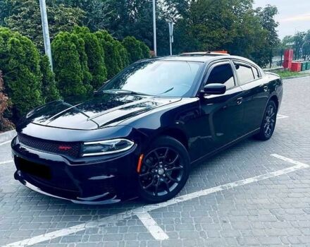 Чорний Додж Charger, об'ємом двигуна 3.6 л та пробігом 130 тис. км за 15599 $, фото 1 на Automoto.ua