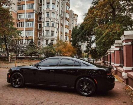 Чорний Додж Charger, об'ємом двигуна 3.6 л та пробігом 160 тис. км за 18900 $, фото 1 на Automoto.ua