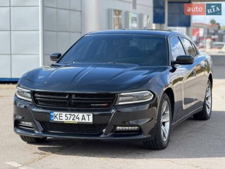 Черный Додж Чарджер, объемом двигателя 3.6 л и пробегом 140 тыс. км за 21500 $, фото 1 на Automoto.ua