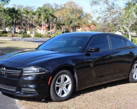 Черный Додж Чарджер, объемом двигателя 3.6 л и пробегом 53 тыс. км за 3700 $, фото 1 на Automoto.ua