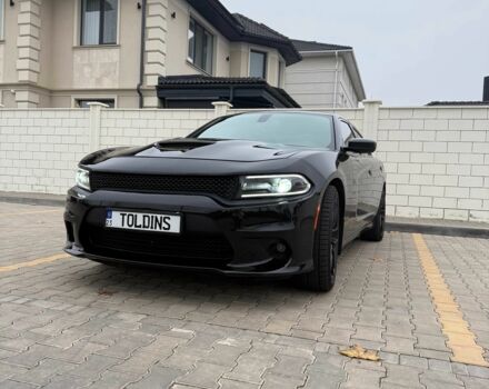 Черный Додж Чарджер, объемом двигателя 3.6 л и пробегом 128 тыс. км за 19000 $, фото 1 на Automoto.ua