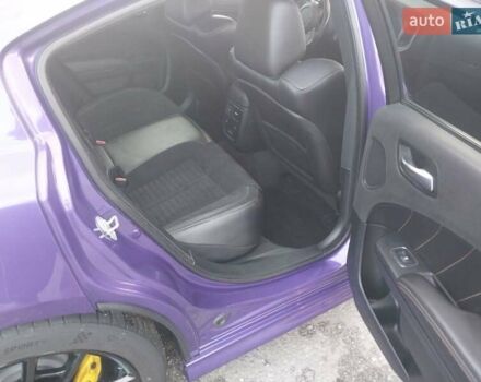 Фіолетовий Додж Charger, об'ємом двигуна 6.42 л та пробігом 71 тис. км за 27000 $, фото 37 на Automoto.ua