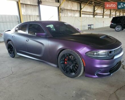 Фиолетовый Додж Чарджер, объемом двигателя 0 л и пробегом 119 тыс. км за 5900 $, фото 3 на Automoto.ua