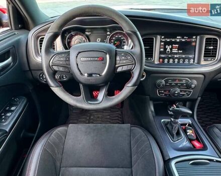 Червоний Додж Charger, об'ємом двигуна 6.4 л та пробігом 85 тис. км за 31500 $, фото 32 на Automoto.ua