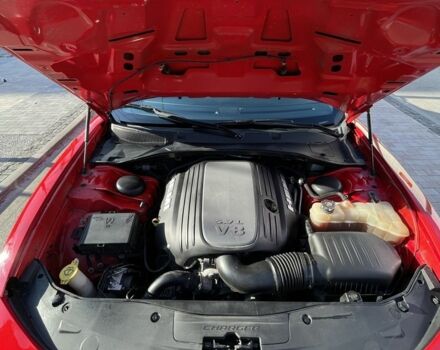 Красный Додж Чарджер, объемом двигателя 0.57 л и пробегом 132 тыс. км за 22000 $, фото 7 на Automoto.ua