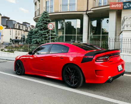 Красный Додж Чарджер, объемом двигателя 6.4 л и пробегом 76 тыс. км за 34900 $, фото 5 на Automoto.ua