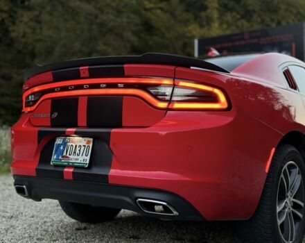 Красный Додж Чарджер, объемом двигателя 3.6 л и пробегом 144 тыс. км за 18500 $, фото 8 на Automoto.ua