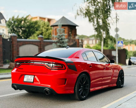 Красный Додж Чарджер, объемом двигателя 6.4 л и пробегом 76 тыс. км за 34900 $, фото 10 на Automoto.ua