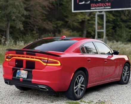 Красный Додж Чарджер, объемом двигателя 3.6 л и пробегом 144 тыс. км за 18500 $, фото 4 на Automoto.ua