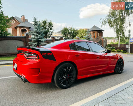 Красный Додж Чарджер, объемом двигателя 6.4 л и пробегом 76 тыс. км за 34900 $, фото 11 на Automoto.ua