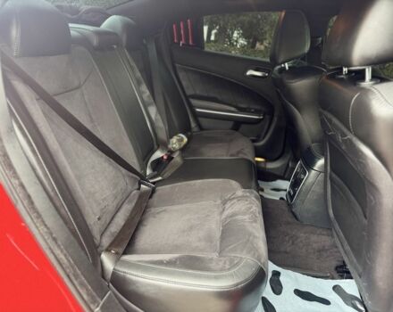 Красный Додж Чарджер, объемом двигателя 3.6 л и пробегом 144 тыс. км за 18500 $, фото 18 на Automoto.ua