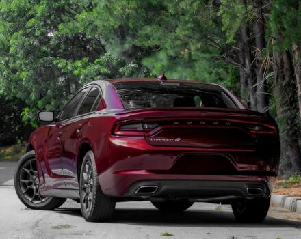 Додж Чарджер 2018 в Ровно на Automoto.ua Красный Додж Чарджер, объемом двигателя 3.6 л и пробегом 40 тыс. км за 23500 $, фото 5 на Automoto.ua