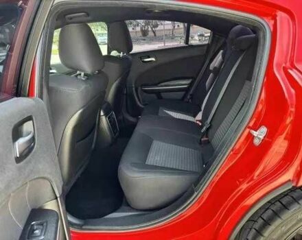 Червоний Додж Charger, об'ємом двигуна 3.6 л та пробігом 74 тис. км за 7000 $, фото 16 на Automoto.ua