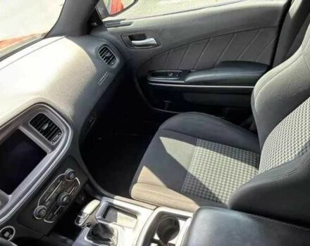 Червоний Додж Charger, об'ємом двигуна 3.6 л та пробігом 74 тис. км за 7000 $, фото 21 на Automoto.ua