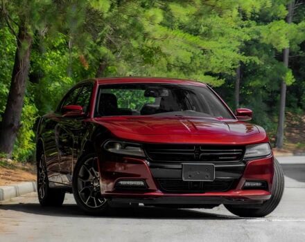 Додж Чарджер 2018 в Ровно на Automoto.ua Красный Додж Чарджер, объемом двигателя 3.6 л и пробегом 40 тыс. км за 23500 $, фото 1 на Automoto.ua