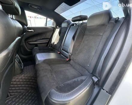 Додж Чарджер, объемом двигателя 3.6 л и пробегом 137 тыс. км за 21000 $, фото 15 на Automoto.ua