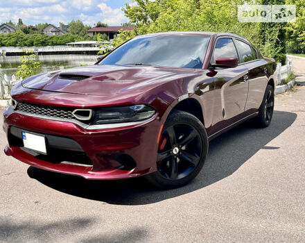 Додж Charger, об'ємом двигуна 5.7 л та пробігом 63 тис. км за 24950 $, фото 1 на Automoto.ua