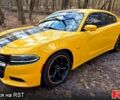 Жовтий Додж Charger, об'ємом двигуна 5.7 л та пробігом 82 тис. км за 27500 $, фото 1 на Automoto.ua